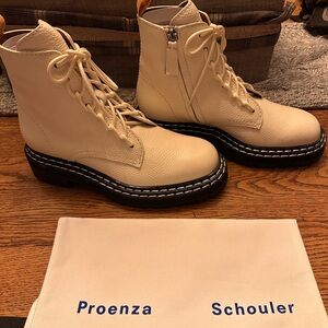 NIB PROENZA SCHOULER Lug Sole White Combat Boots - Size 39 (8.5 US)